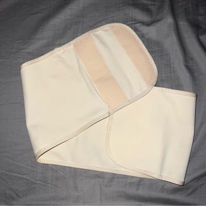 Medela pregnancy support band